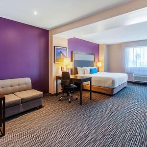 Chn Hotel Monterrey Aeropuerto, Trademark By Wyndham